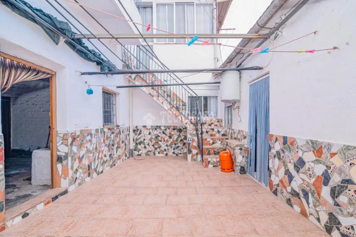 Terraza de Casa adosada en venta en Alhendín