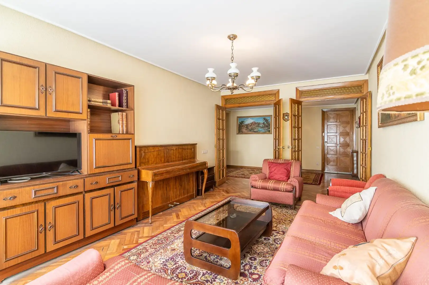 Flat with terrace for sale in Calle de Tudela, imagen 6