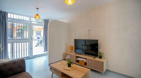 Foto 2 de Planta baja en venta en C. de Gandía, Adelfas, Madrid Capital