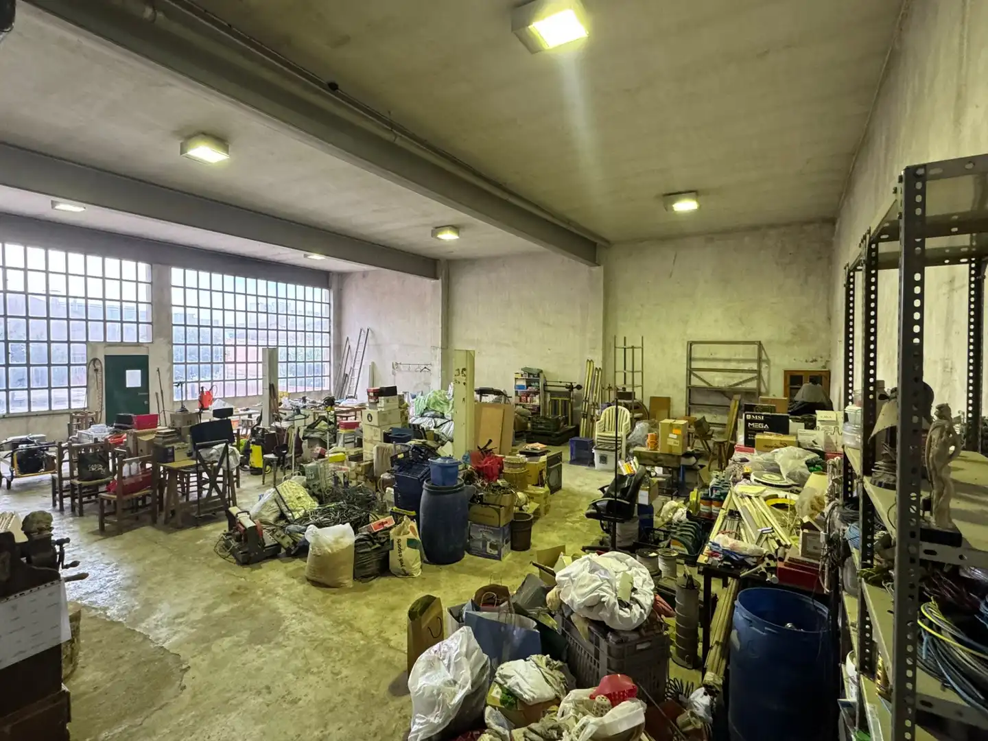Industrial building with lift for sale in Carrer Sant Jaume 45, imagen 8