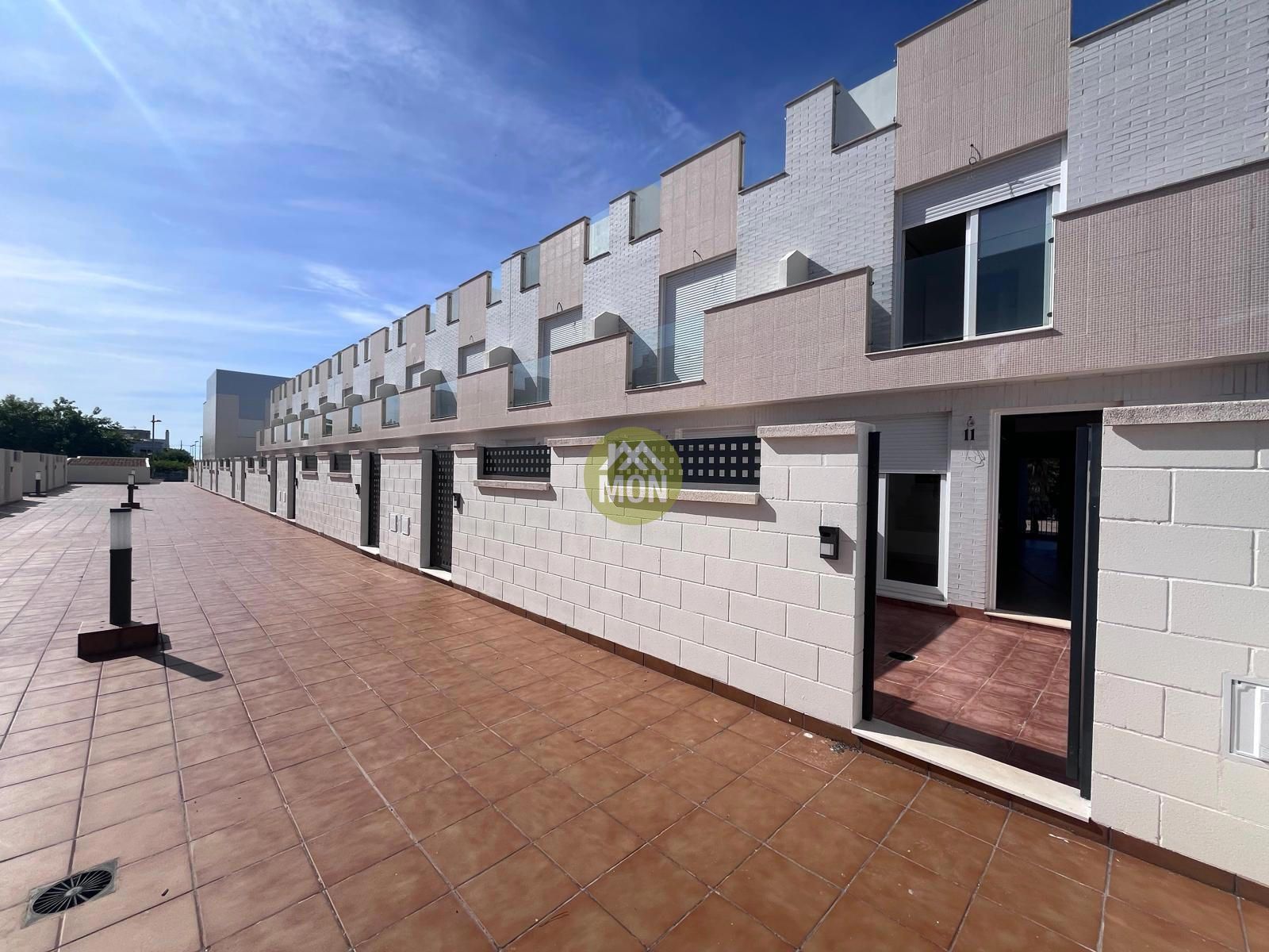 Casa adosada en venda a Playa - Ben Afeli
