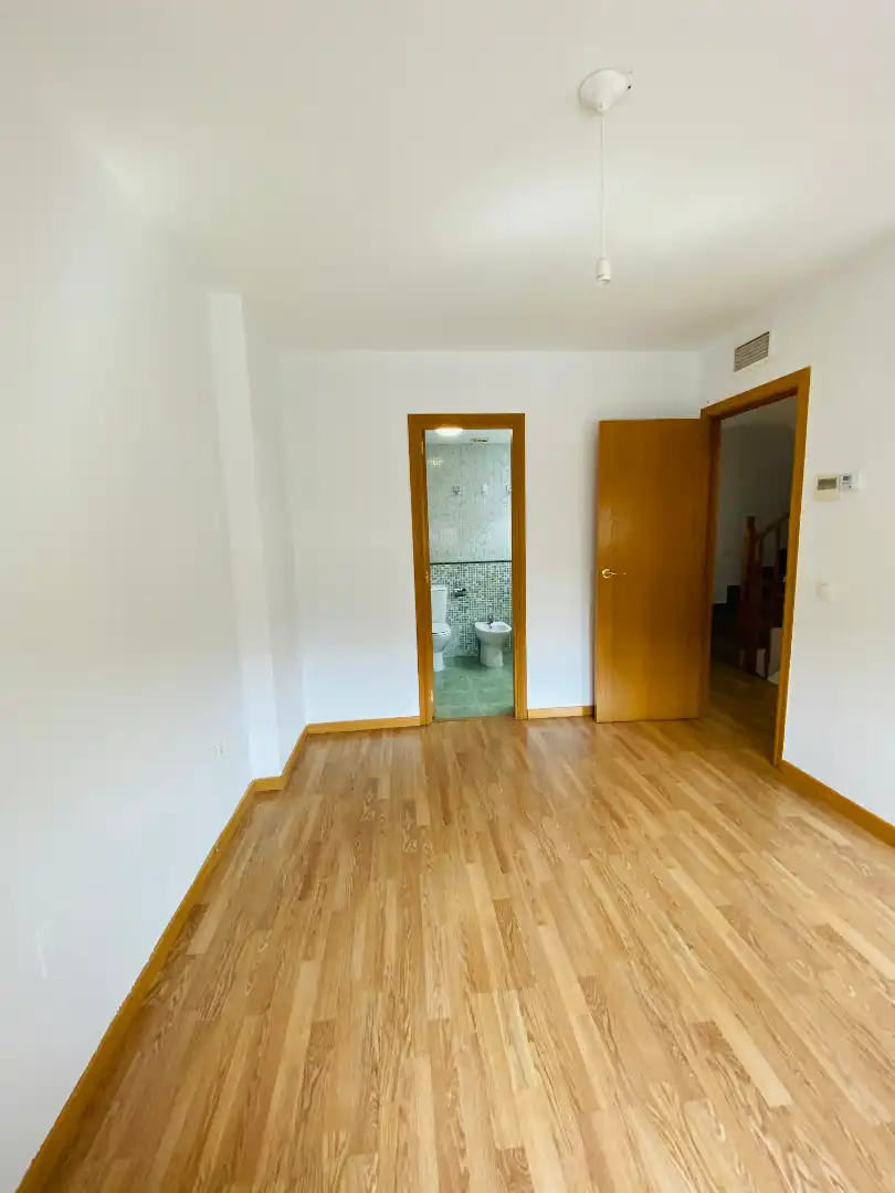 Detached homes for sale in Calle Secundino Zuazo, La Garena
