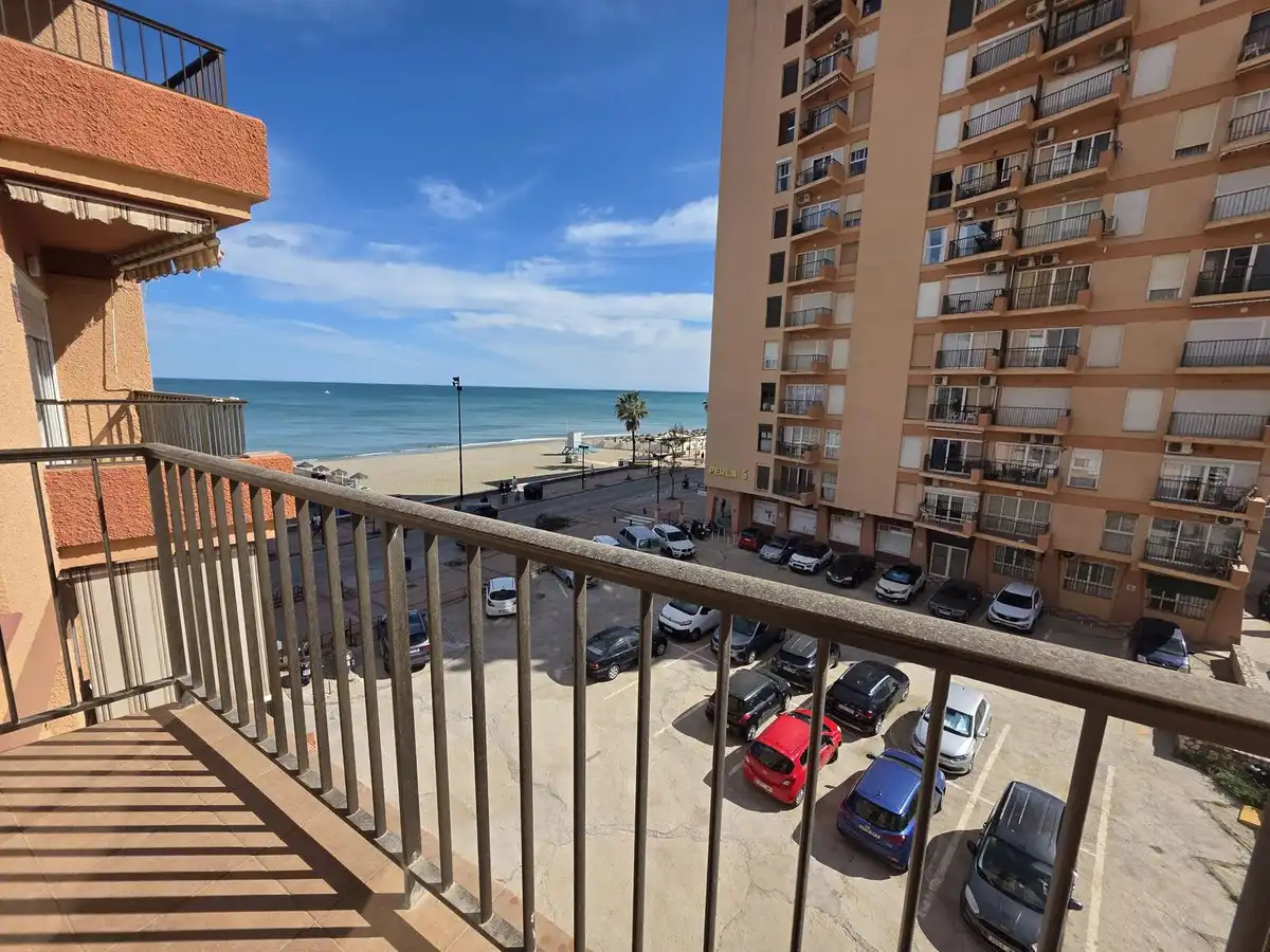 Vista exterior de Apartamento en venta en Fuengirola con Terraza y Amueblado
