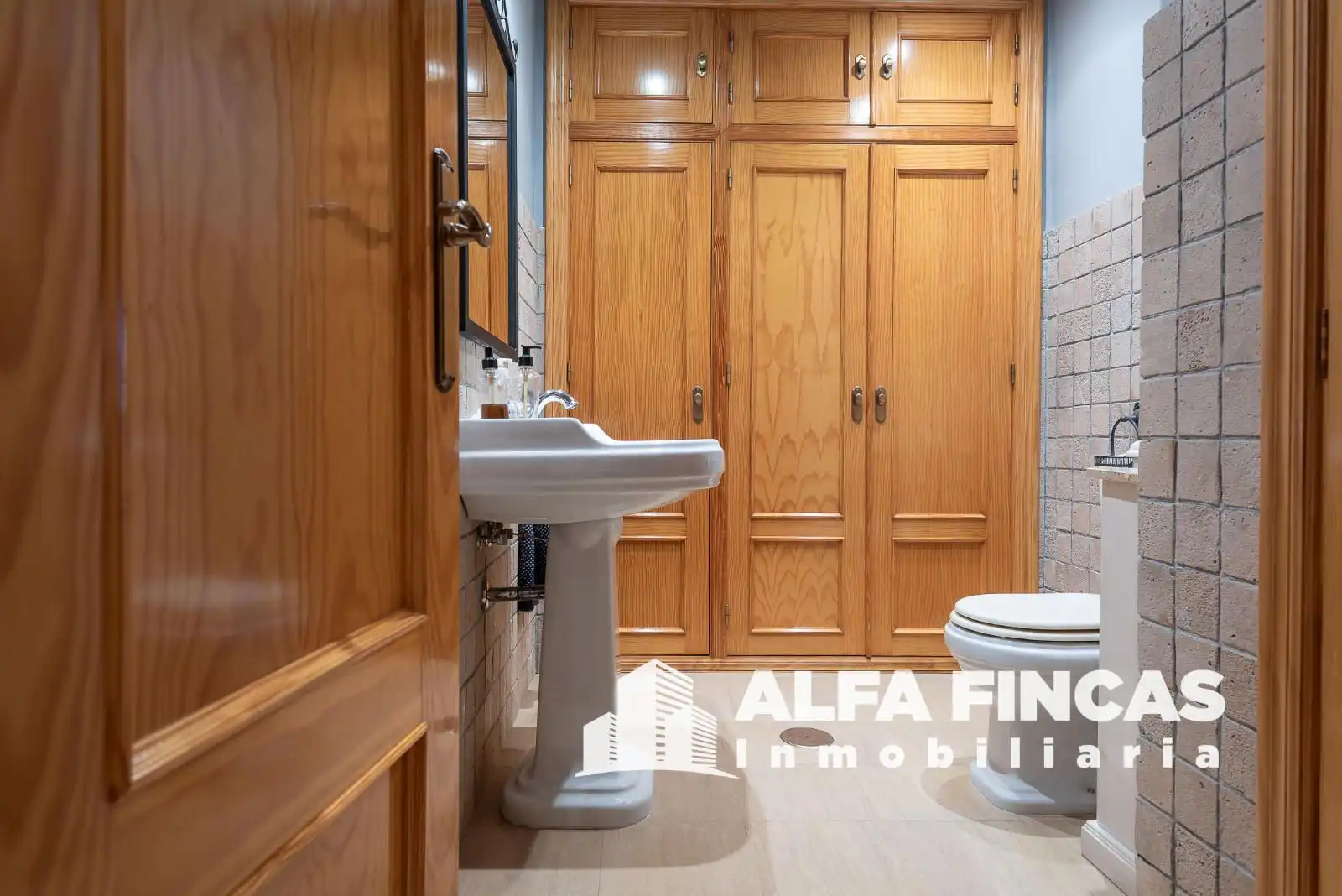 Baño de Piso en venta en San Clemente con Aire acondicionado y Calefacción
