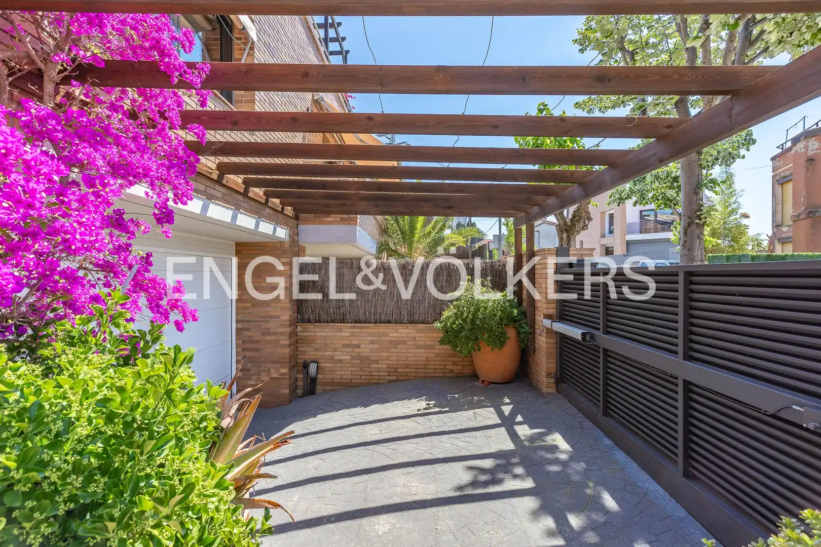Terrace of Detached homes for sale in Sant Quirze del Vallès  with Air Conditioner, Heating and Terrace