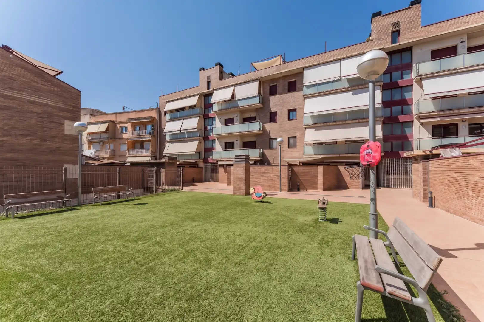 Appartamento con terrazza in vendita a Carrer Can Palau, imagen 2