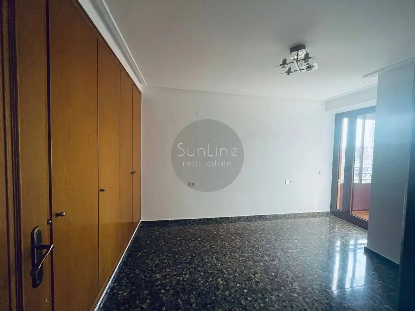 Kitchen of Flat for rent in Valencia  with Balcony and Pets allowed