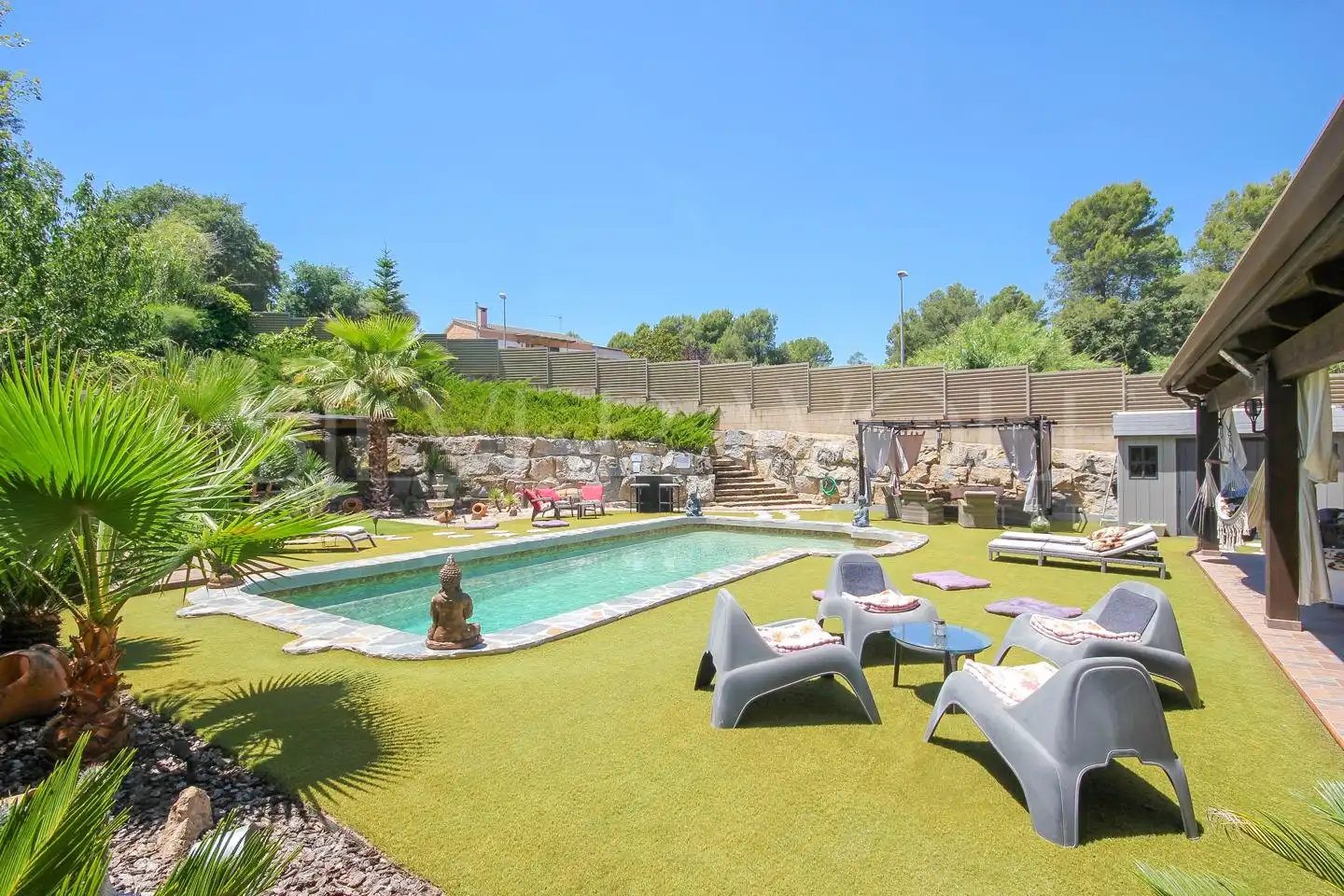Casa con piscina en venta en calle dels Avellaners, imagen 4