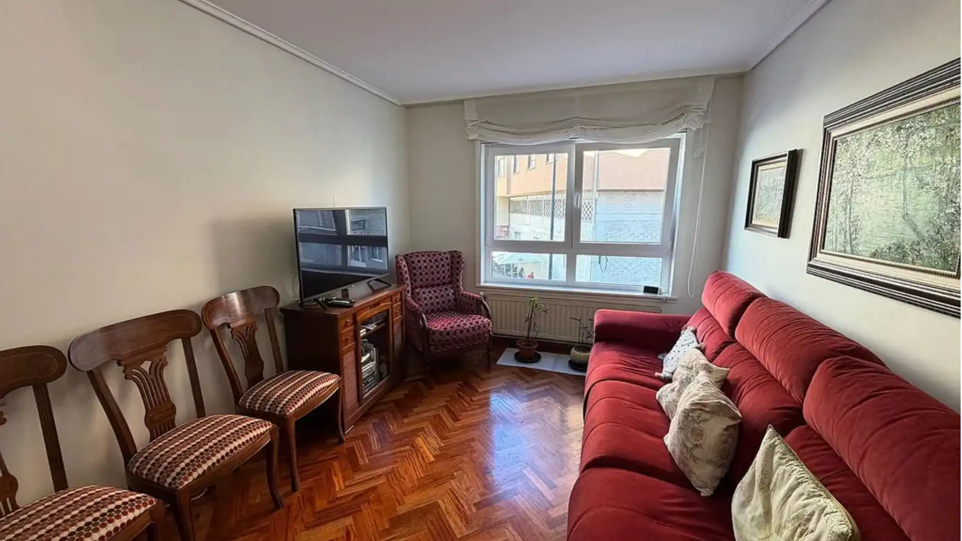 Sala de estar de Piso en venta en Cambre  con Calefacción y Amueblado
