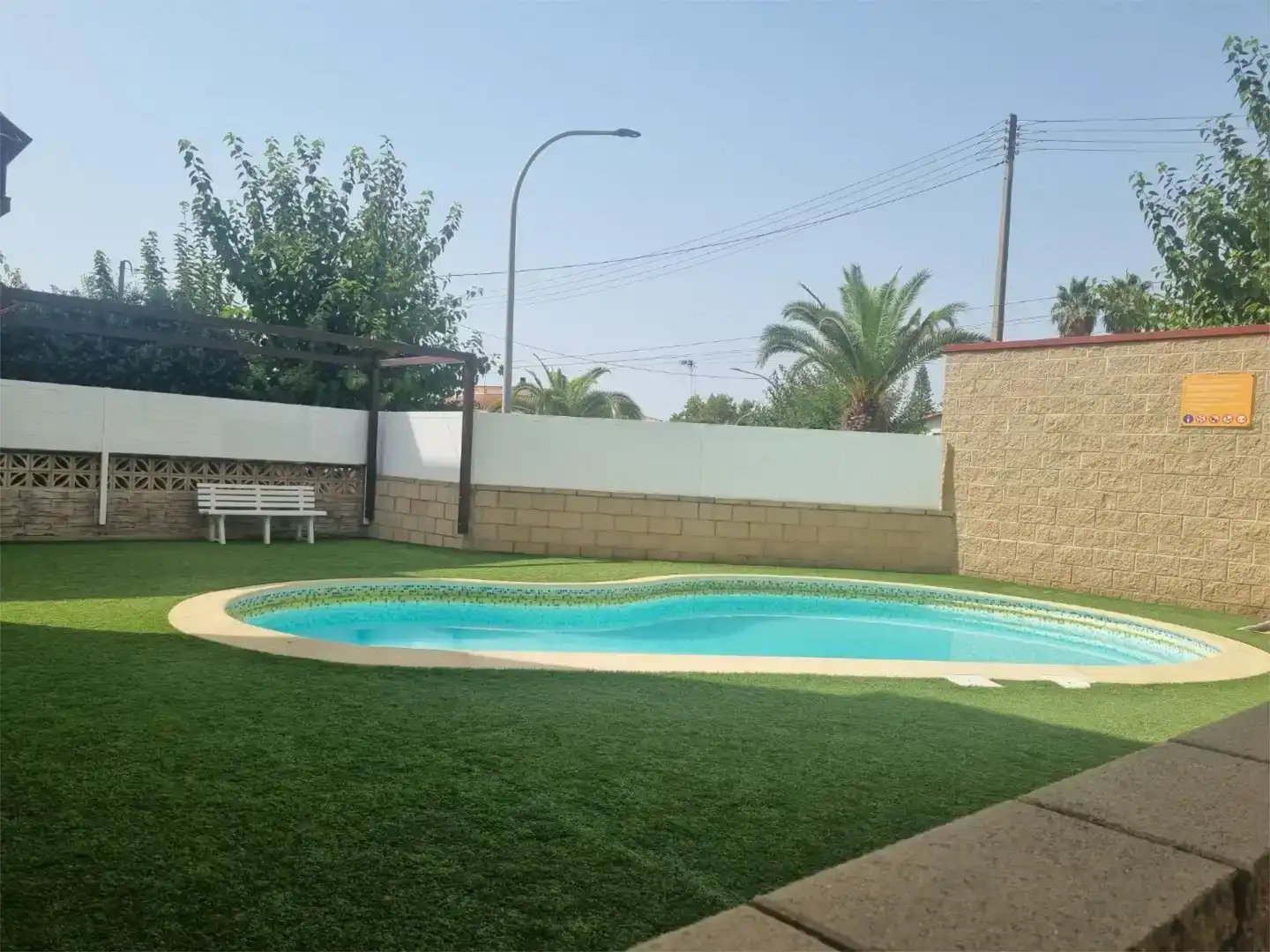 Piscina de Planta baja en venta en Roda de Berà con Aire acondicionado, Jardín privado y Parquet