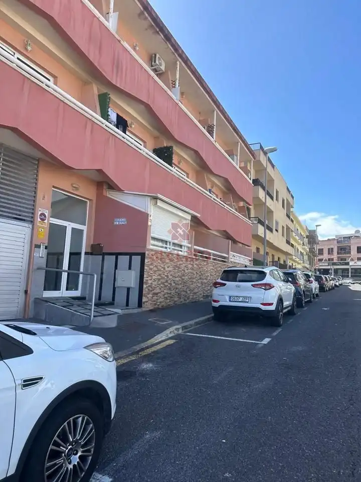 Vista exterior de Pis en venda en Granadilla de Abona