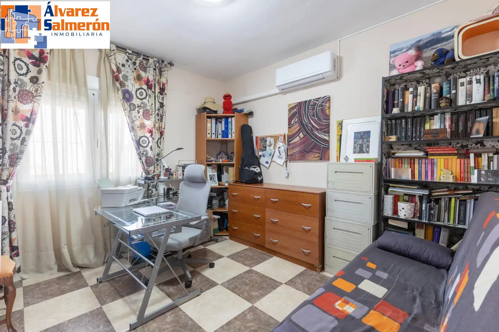 Dormitori de Casa o xalet en venda en Armilla amb Aire condicionat i Terrassa