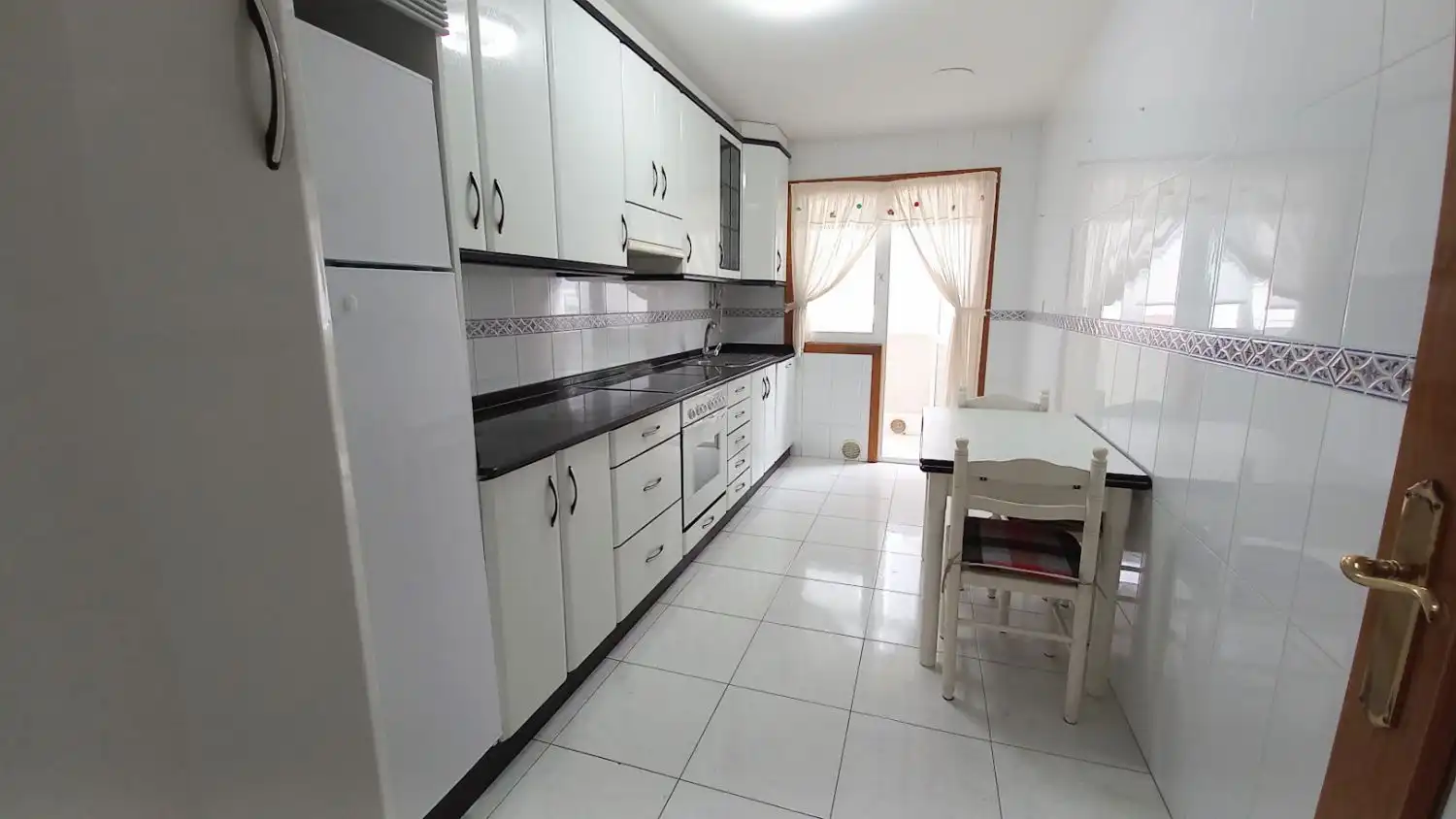 Kitchen of Flat for sale in A Coruña Capital   with Heating, Storage room and Balcony