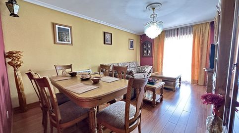 Foto 2 de Piso en venta en Los Pinos - El Pilar, Plasencia