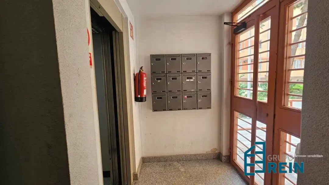 Pis amb ascensor en venda a Calle de Paterna, imagen 3