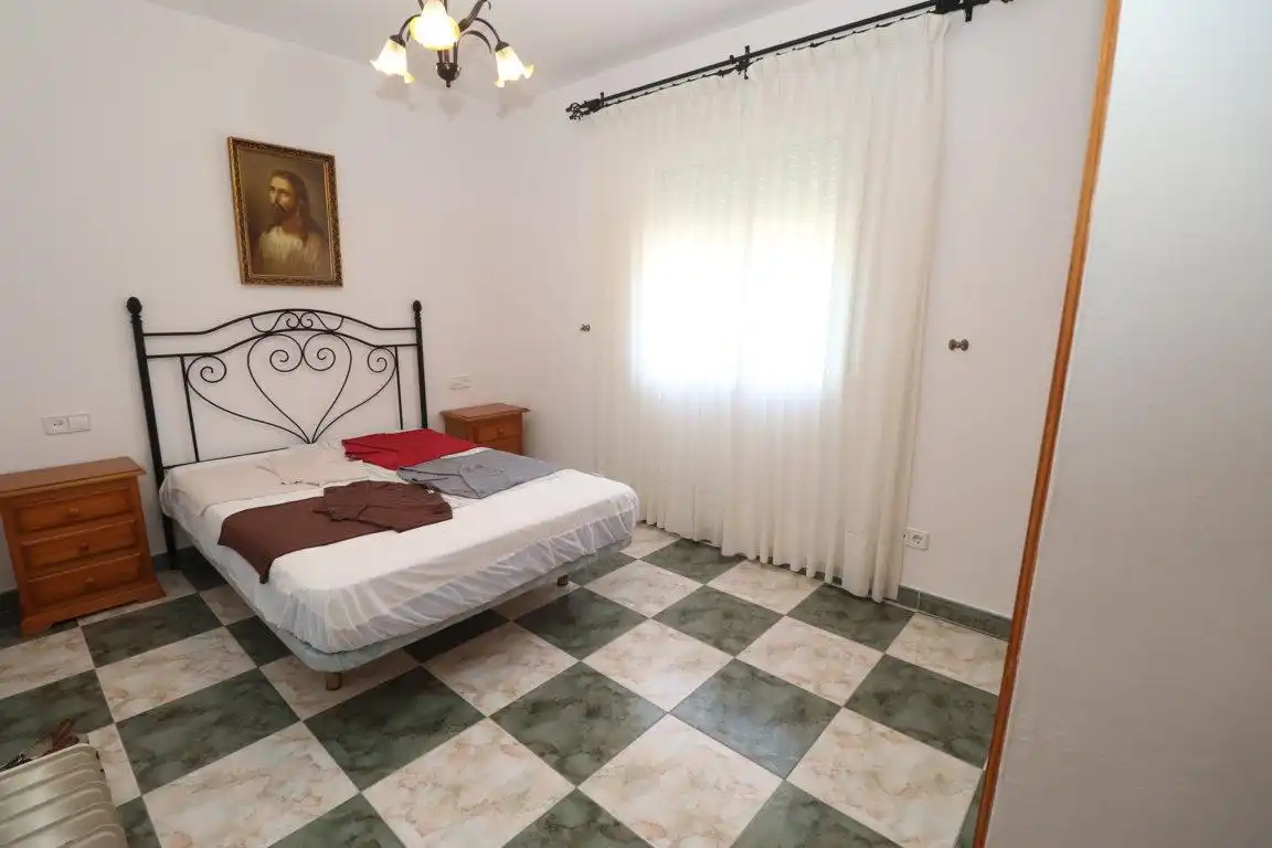 Habitación de Casa o chalet de alquiler en Guaro con Jardín privado, Terraza y Trastero