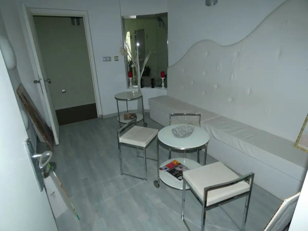 Wohnzimmer von Geschaftsraum zum Verkauf in Murcia mit Klimaanlage und Möbliert