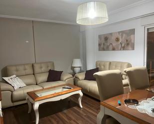 Living room of Flat to rent in Vélez-Málaga  with Terrace, Furnished and Oven