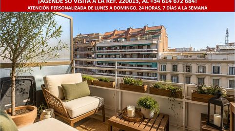 Piso en venta con terraza y vistas en Sant Antoni, Barcelona