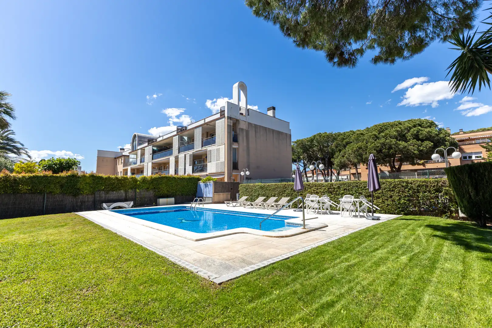 Swimming pool of Flat for sale in Gavà  with Air Conditioner, Heating and Parquet flooring