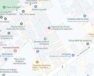 Exterior view of Single-family semi-detached for sale in Badalona