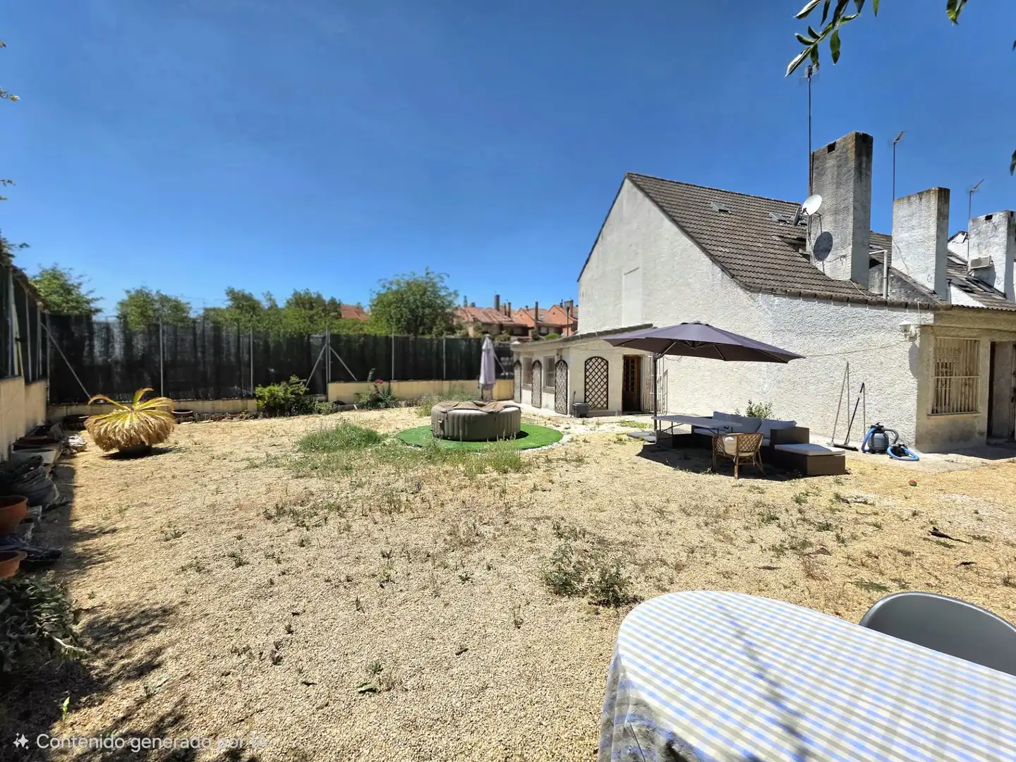 Jardín de Casa adosada en venta en Pozuelo de Alarcón con Aire acondicionado, Calefacción y Jardín privado