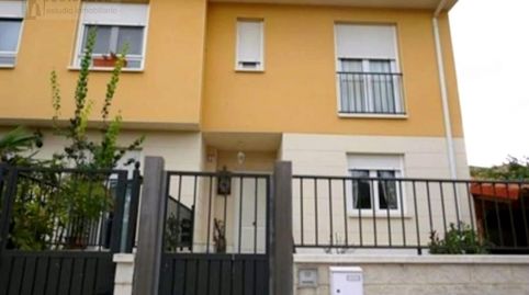 Foto 3 de Casa adosada en venda a Camino del Caño, Fuensaldaña, Valladolid