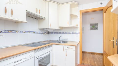 Foto 3 de Piso en venta en Calle de Daoiz y Velarde, Centro - Manguilla, El Escorial