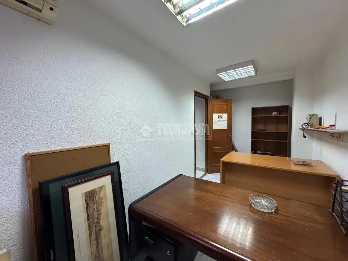 Oficina en venta en Málaga