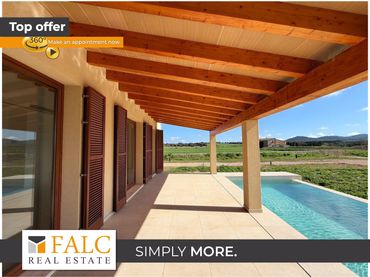 Country house with pool for sale in Manacor Centre