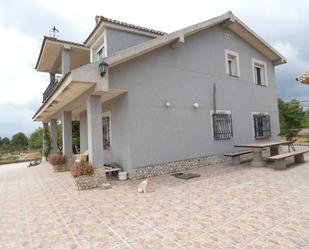 Vista exterior de Casa o xalet en venda en Alborache amb Aire condicionat, Calefacció i Piscina