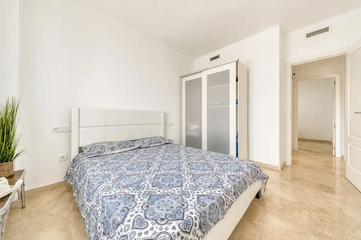 Habitación de Planta baja en venta en Chullera