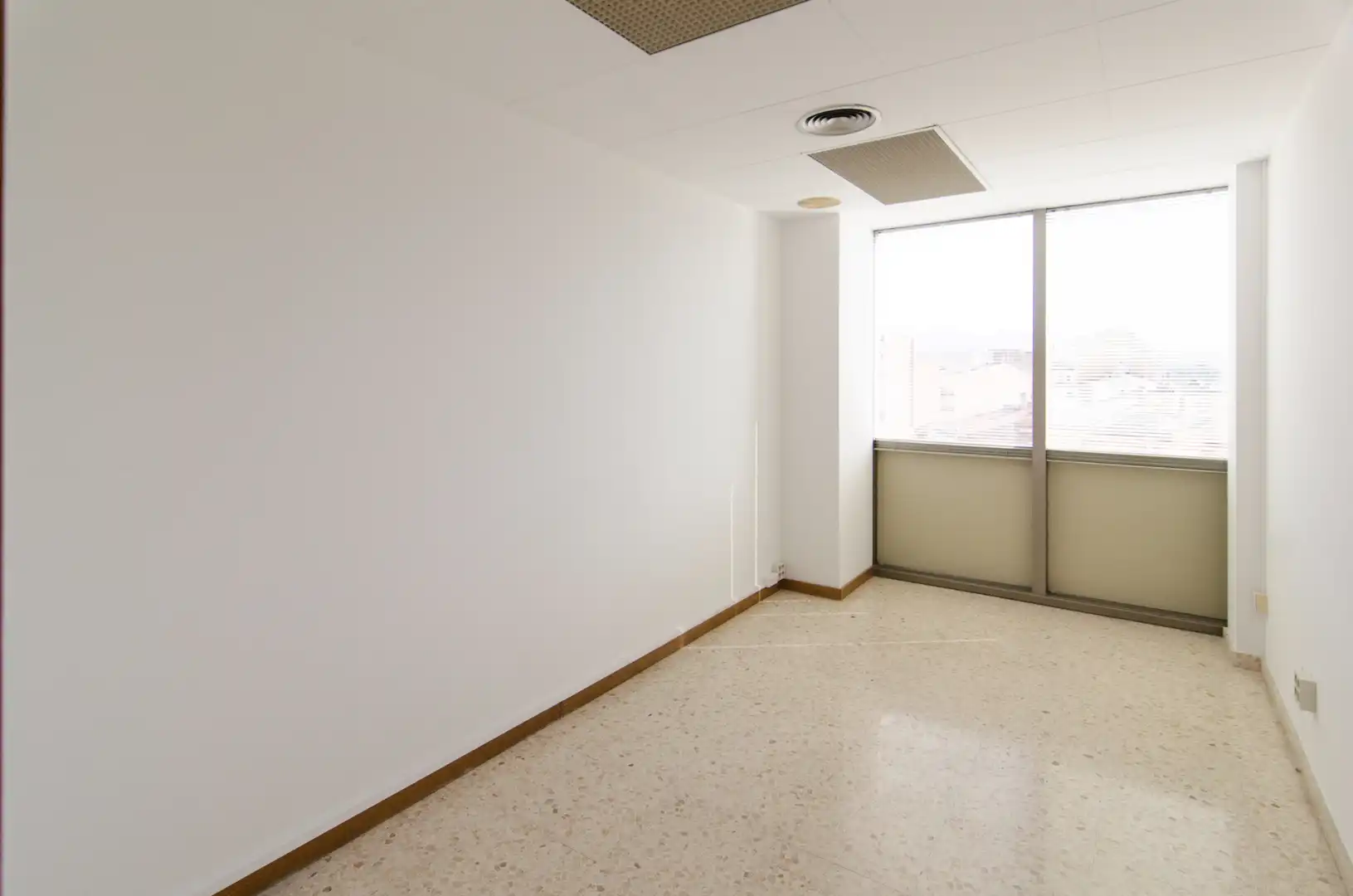 Bureau avec ascenseur à louer à Passeig de Pere III 48, imagen 22