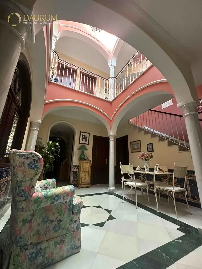 Casa o chalet en venta en Sevilla con Aire acondicionado, Terraza y Balcón