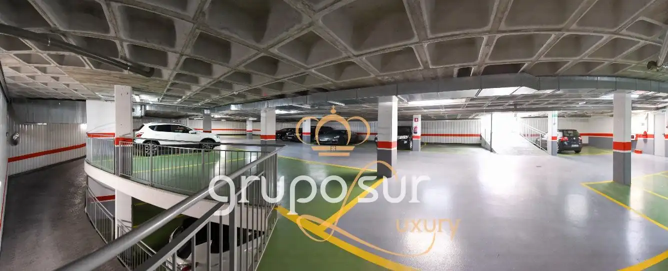 Parkplatz von Dachboden zur Miete in Valladolid mit Heizung, Parkett und Abstellraum