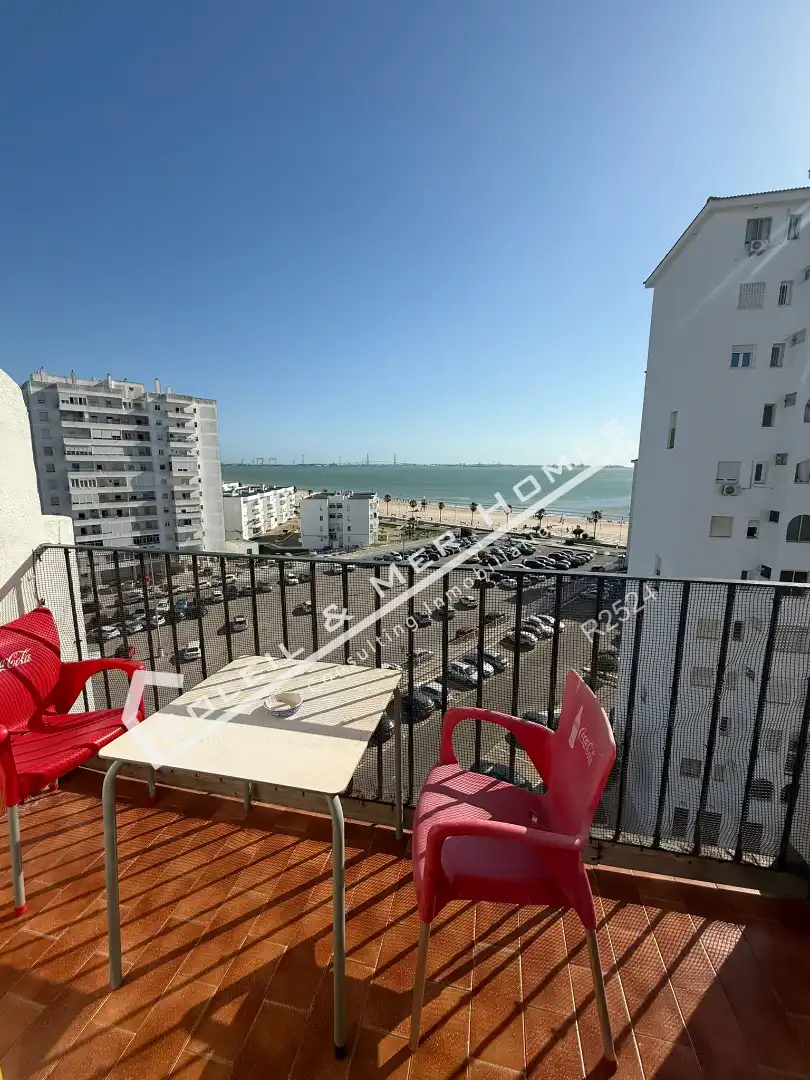 Terrassa de Apartament en venda en El Puerto de Santa María amb Aire condicionat, Traster i Balcó