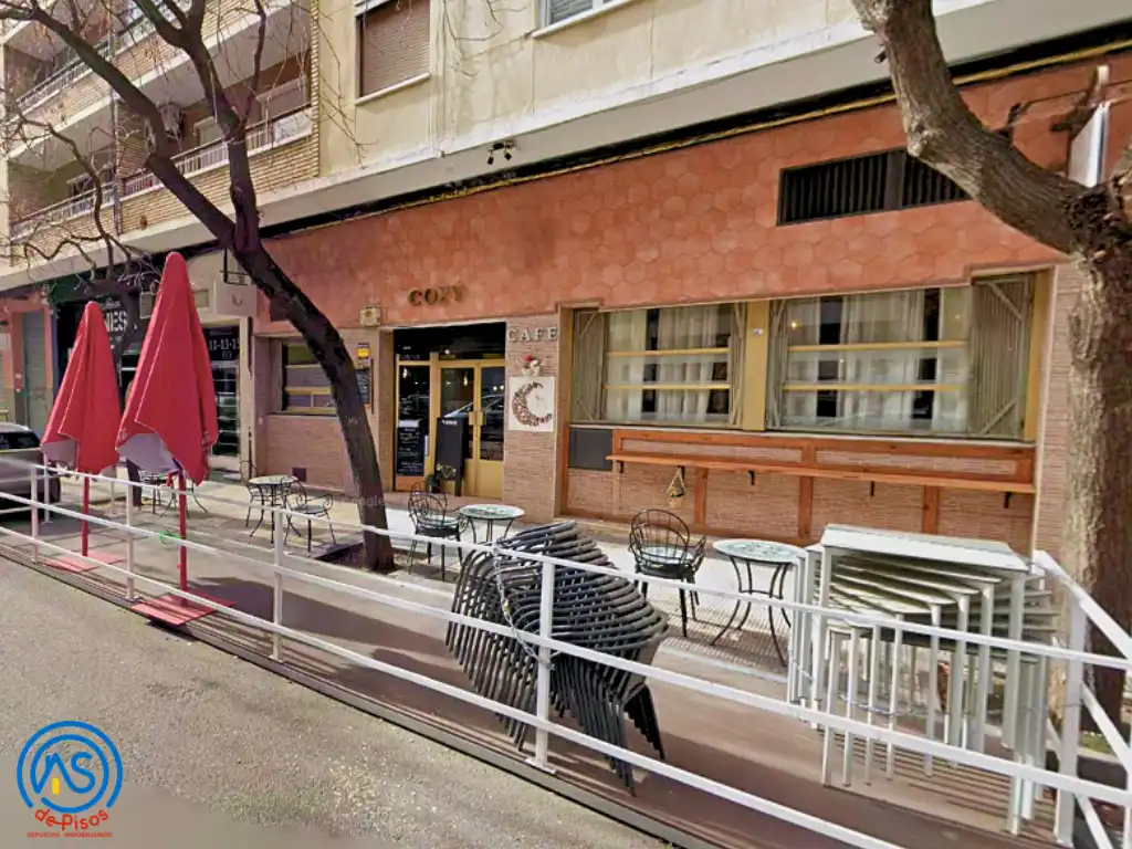 Local en traspaso en Zaragoza con Aire acondicionado, Calefacción y Parquet