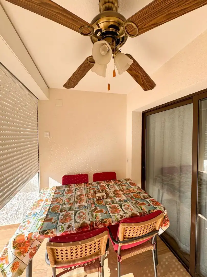 Esszimmer von Einfamilien-Reihenhaus zur Miete in Orihuela mit Klimaanlage, Schwimmbad und Gemeinschaftspool