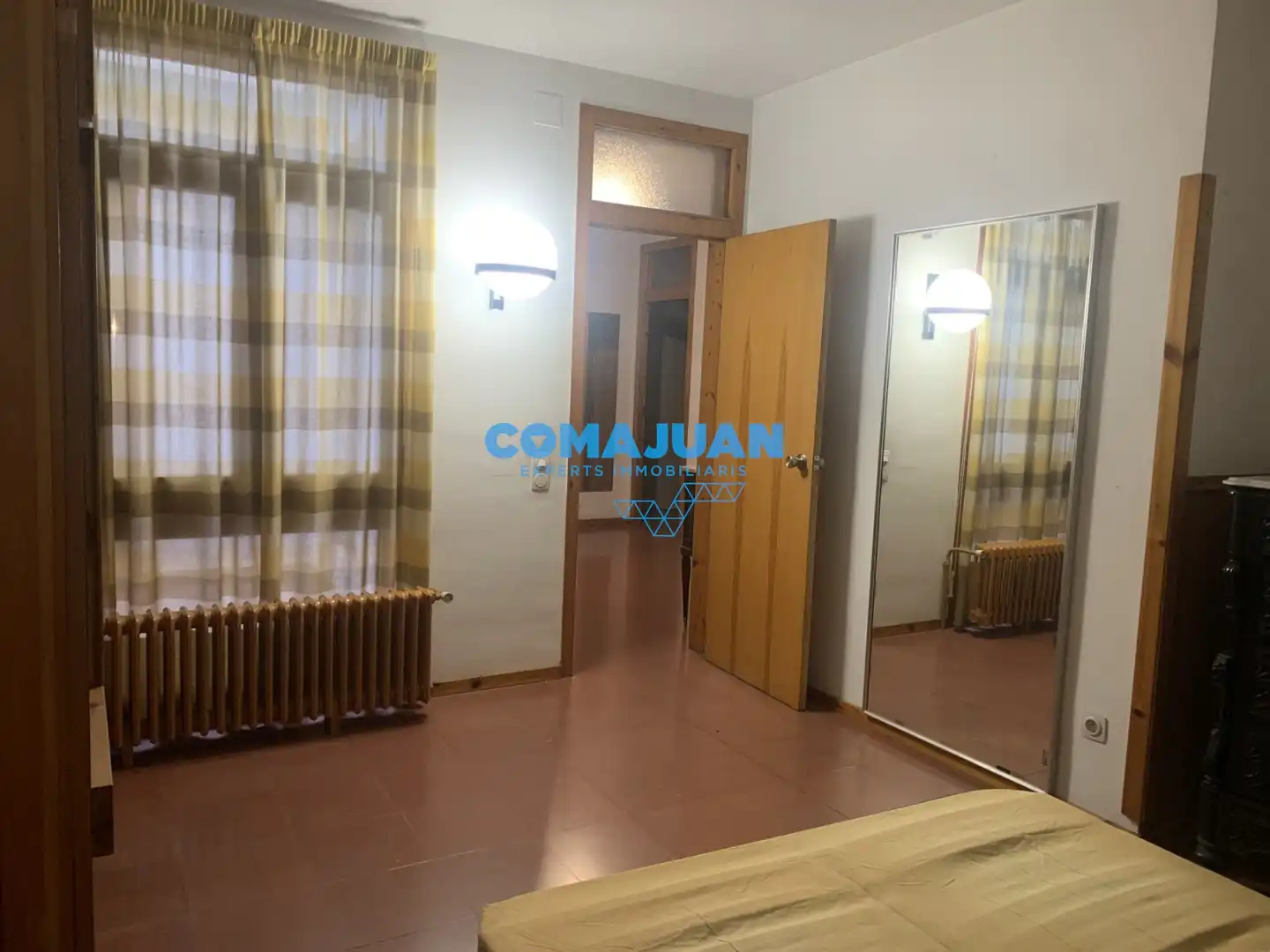 Schlafzimmer von Country house zum Verkauf in Mataró mit Klimaanlage, Heizung und Terrasse