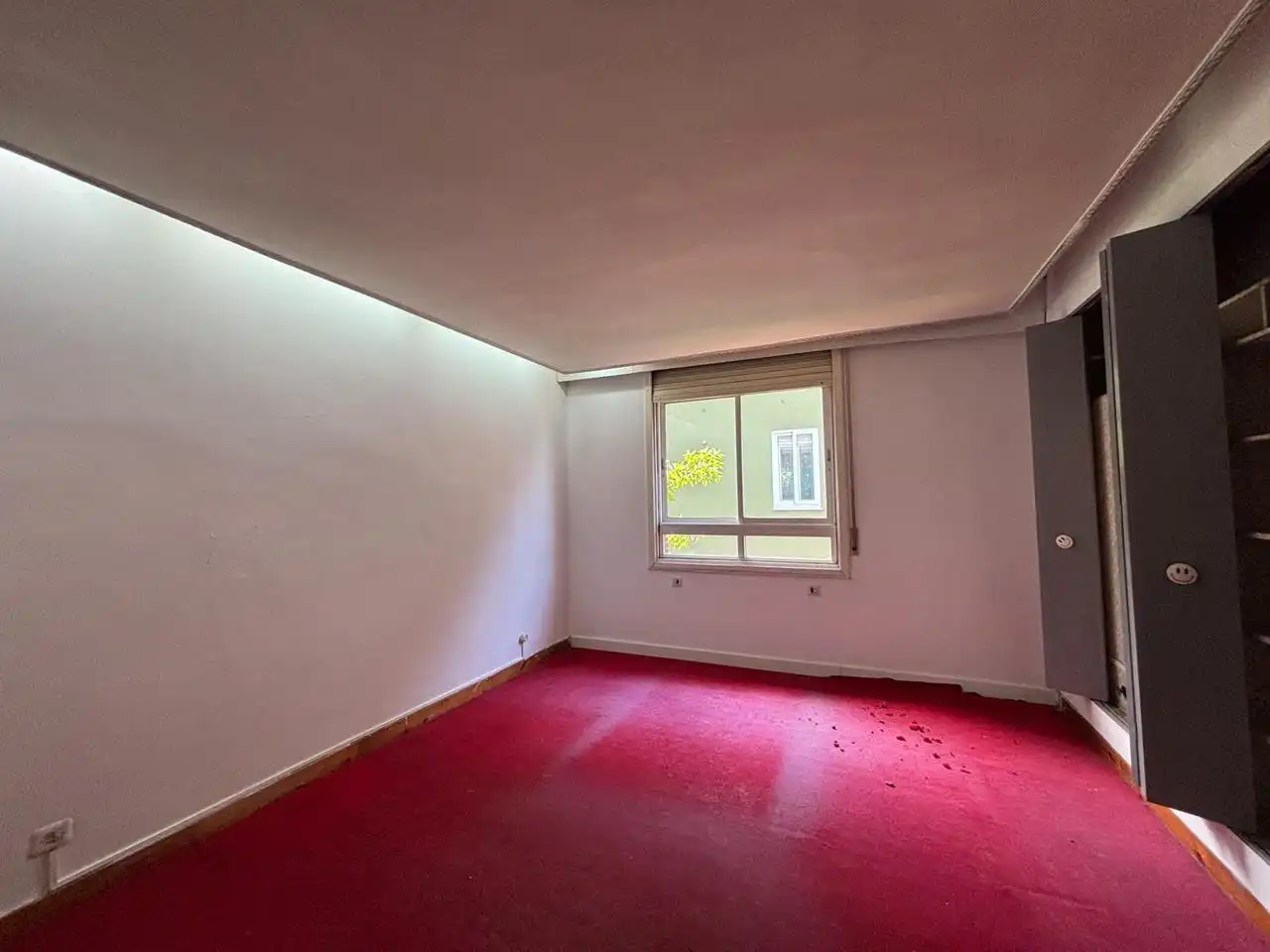 Dormitori de Casa o xalet en venda en Betanzos amb Calefacció, Jardí privat i Terrassa