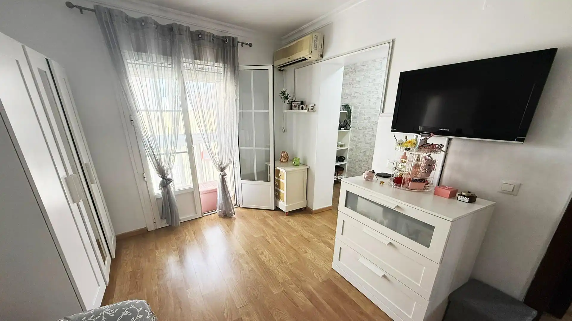 Dormitori de Casa o xalet en venda en Puerto Real amb Calefacció, Terrassa i Traster