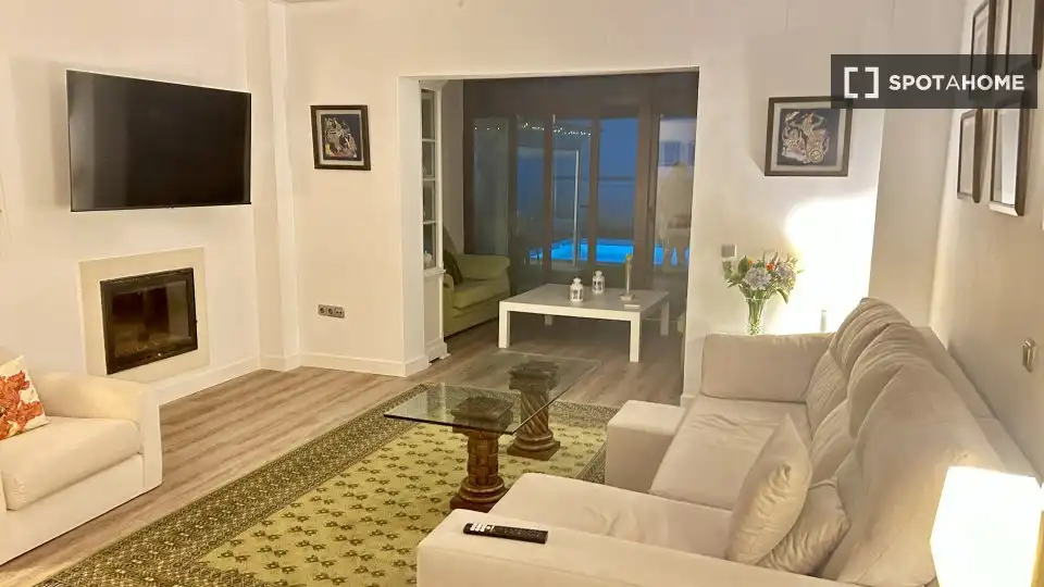 Sala de estar de Apartamento para compartir en Chiclana de la Frontera con Aire acondicionado, Terraza y Amueblado