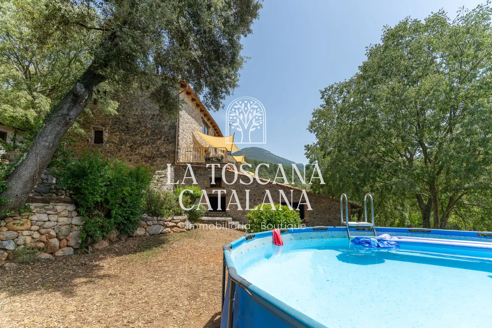 Vista exterior de Finca rústica en venta en Sales de Llierca con Aire acondicionado, Calefacción y Jardín privado
