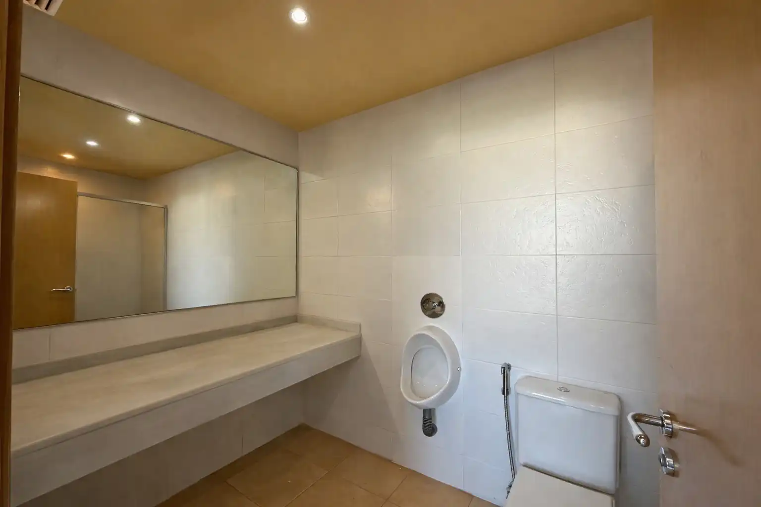 Bathroom of Flat for sale in Cubelles  with Private garden, Terrace and Swimming Pool