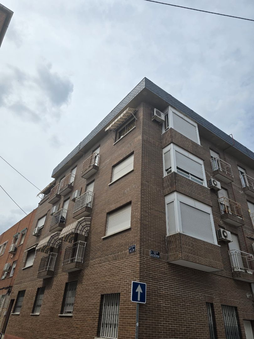 Exterior view of Flat for sale in  Madrid Capital  with Air Conditioner, Heating and Parquet flooring