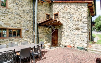 Vista exterior de Casa o xalet en venda en Puigcerdà amb Terrassa