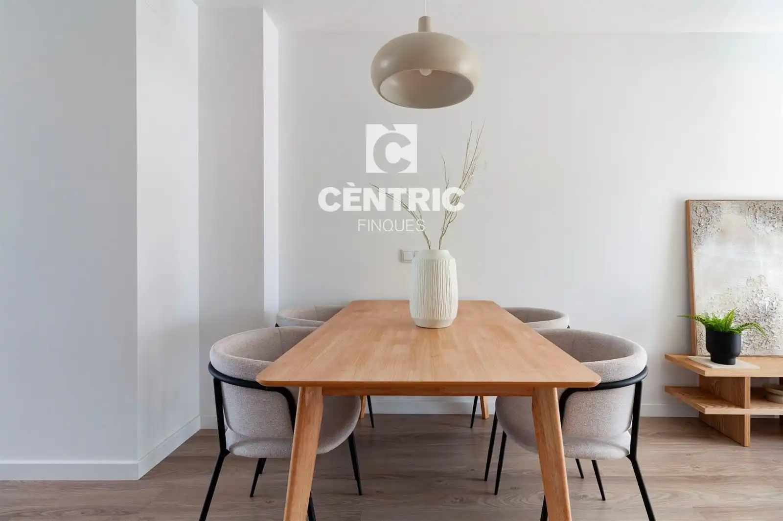 Comedor de Piso en venta en Terrassa con Terraza