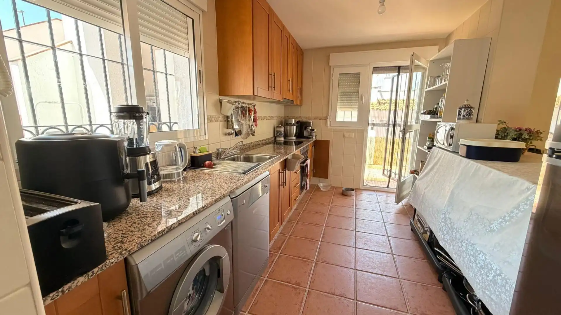 Cocina de Casa o chalet en venta en Fuente Álamo de Murcia con Piscina comunitaria