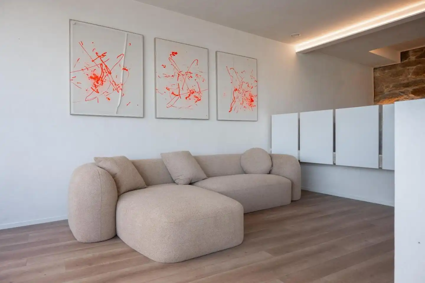 Living room of Houses for sale in A Coruña Capital   with Air Conditioner, Storage room and Balcony