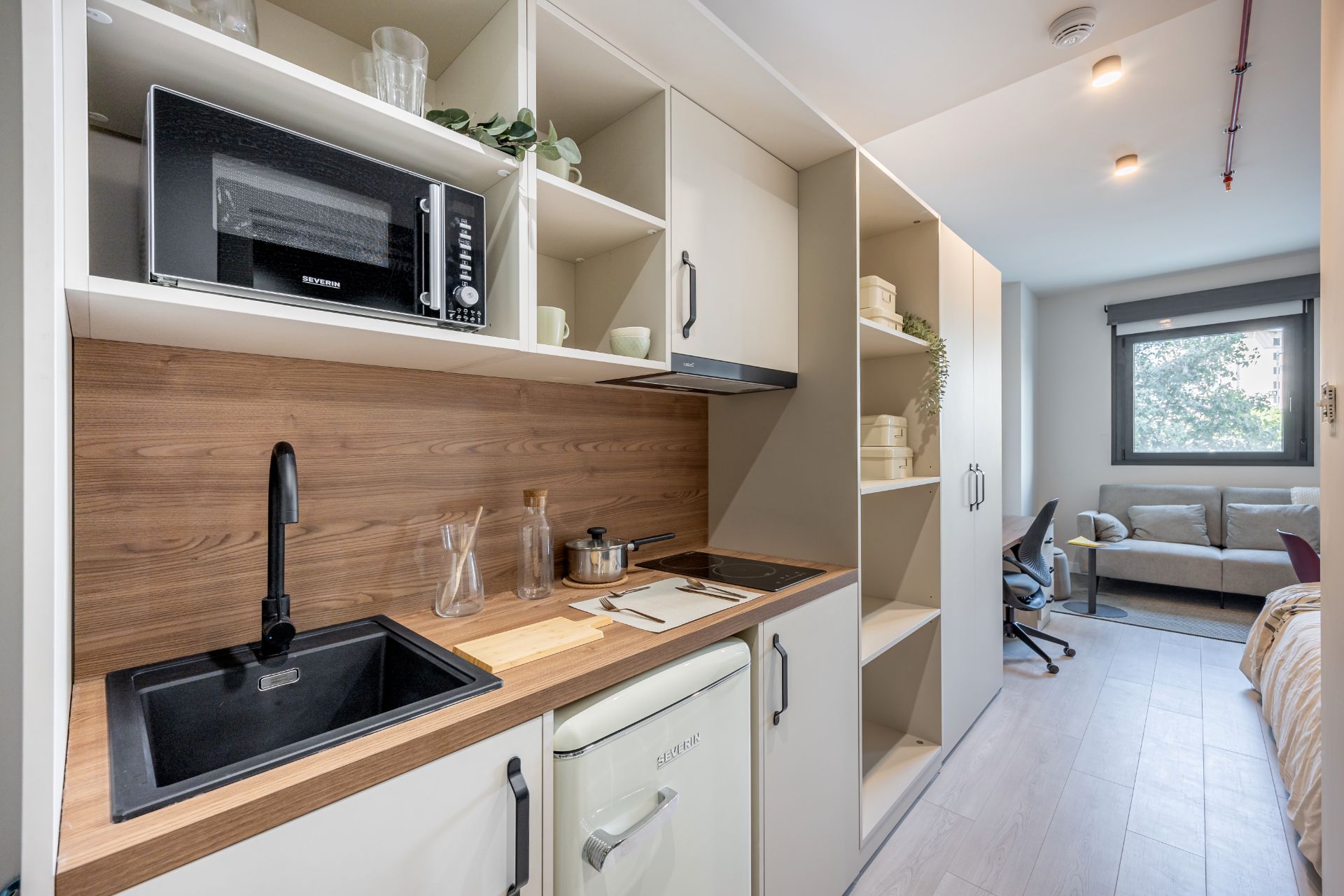 Küche von Wohnung miete in Armilla mit Klimaanlage, Möbliert und Mikrowelle